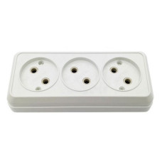 Розетка потрійна SVT Electric SVT-18053 зовнішня серія біла без заземлення